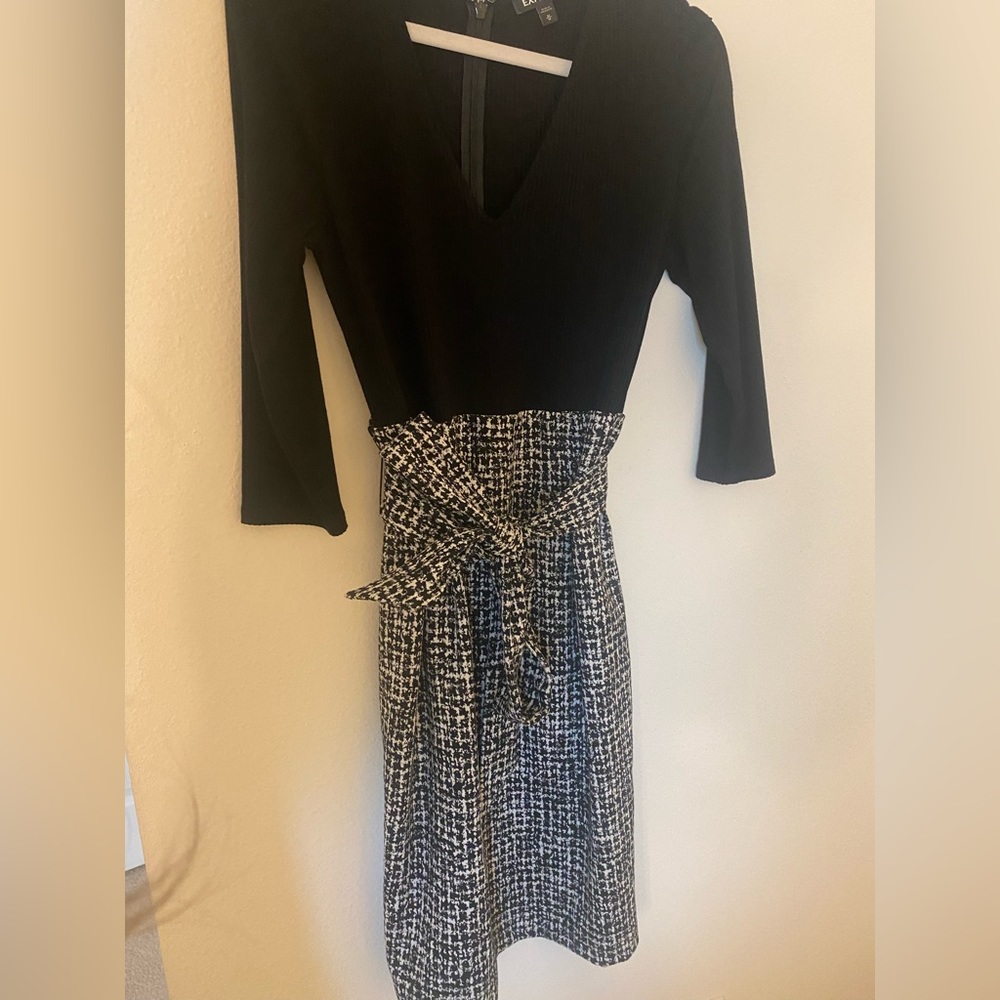 Express Work Dress - Picture 7 of 9